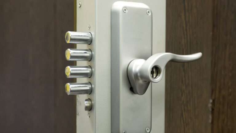 Security door lock replacement Philadelphia
